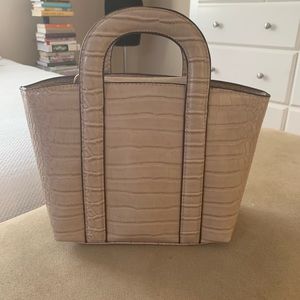 Tan Feaux Croc Bucket Purse